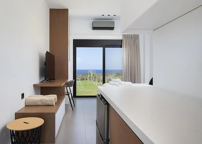 Kiyomi * Chania (Crete)