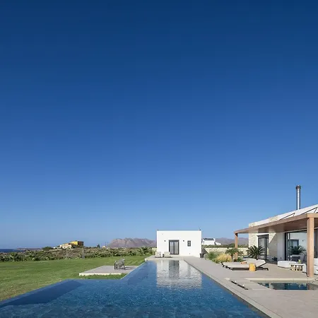 Kiyomi Villa *