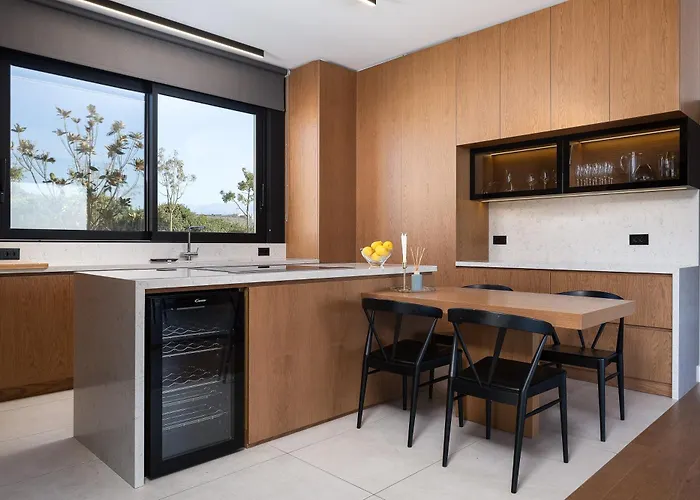 Kiyomi Chania (Crete)